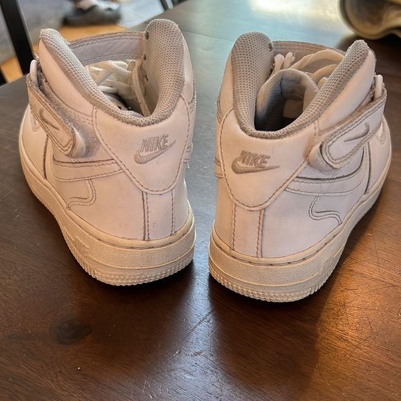 Nike Air Force 1 Mid White - Kid size 1Y - Picture 4 of 9
